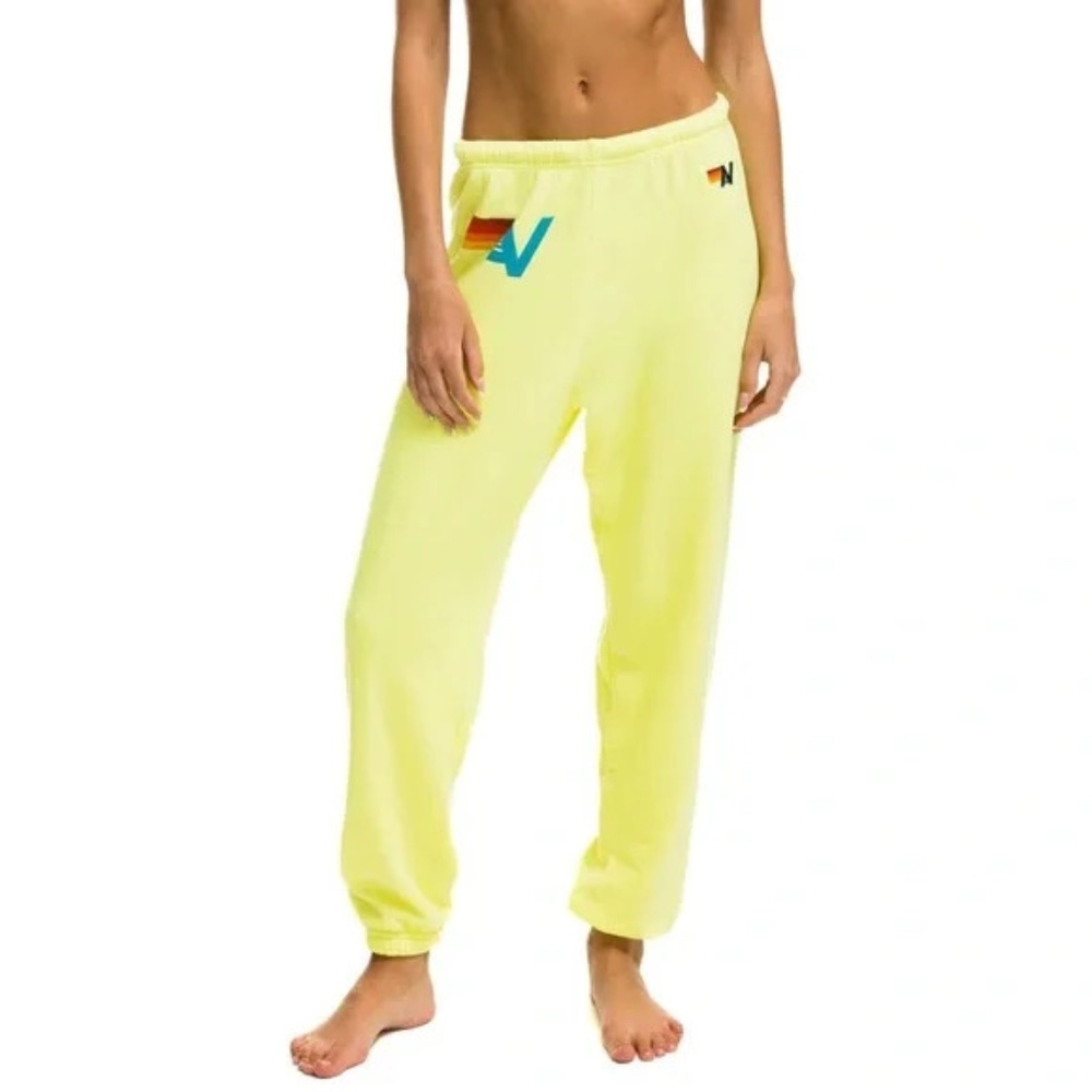 AVIATOR NATION WOMEN'S LOGO SWEATPANTS - NEON YELLOW (M)